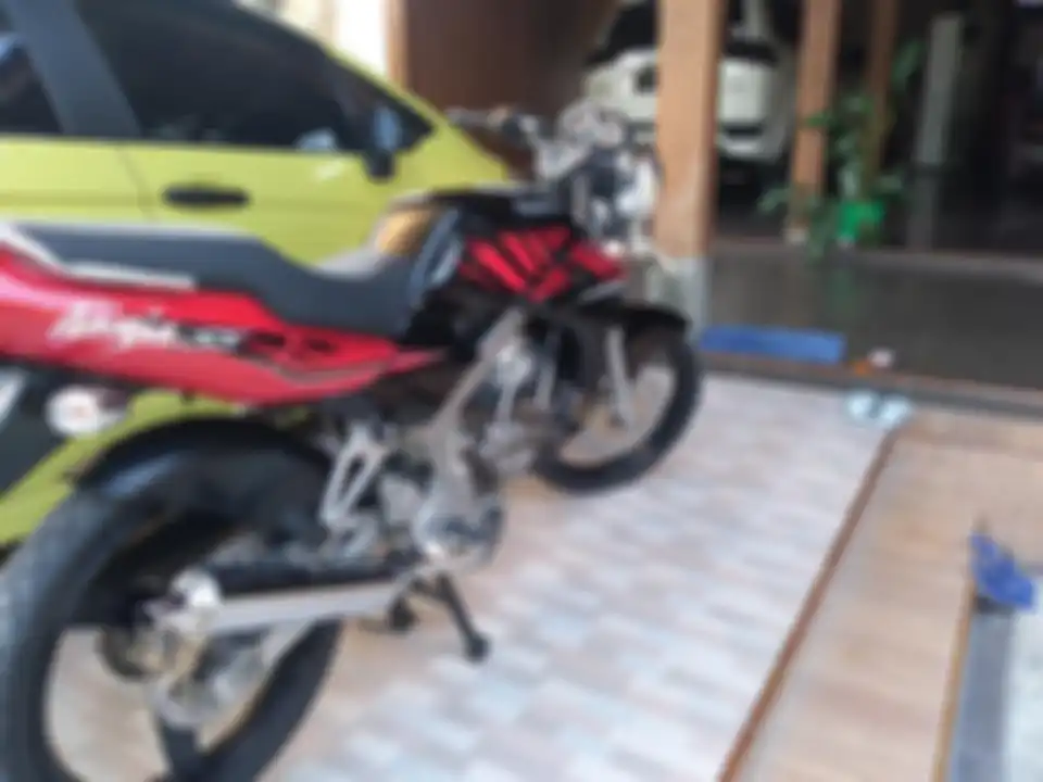 Kawasaki Ninja SS tahun 2015 dipasang harga Rp 90 juta