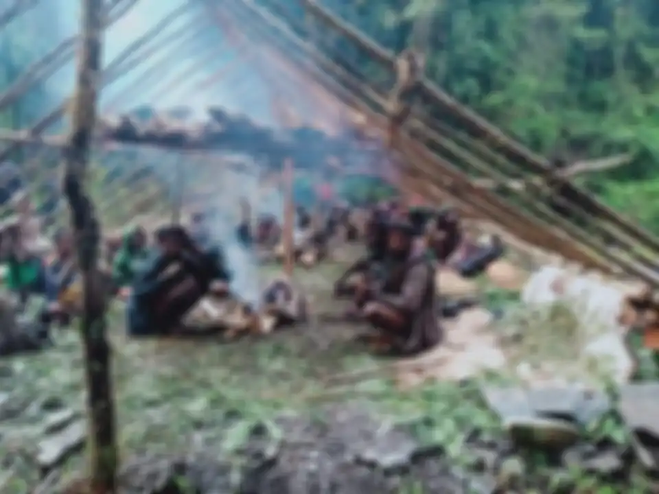 Foto jenazah anggota pasukan elite TNI AD menjadi alat propaganda dari pihak KKB Papua. Mereka ikut menyebarkan sebagai bukti penyerangan. 
