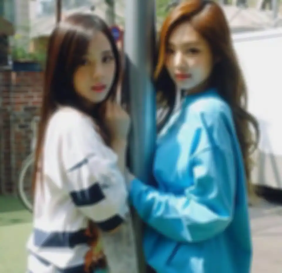 Jisoo dan Jennie BLACKPINK