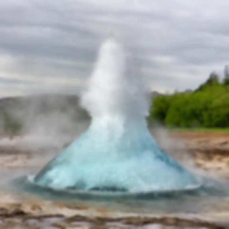 Tanpa ribet-ribet, begini cara foto beruntun alias burst mode di kamera iPhone.