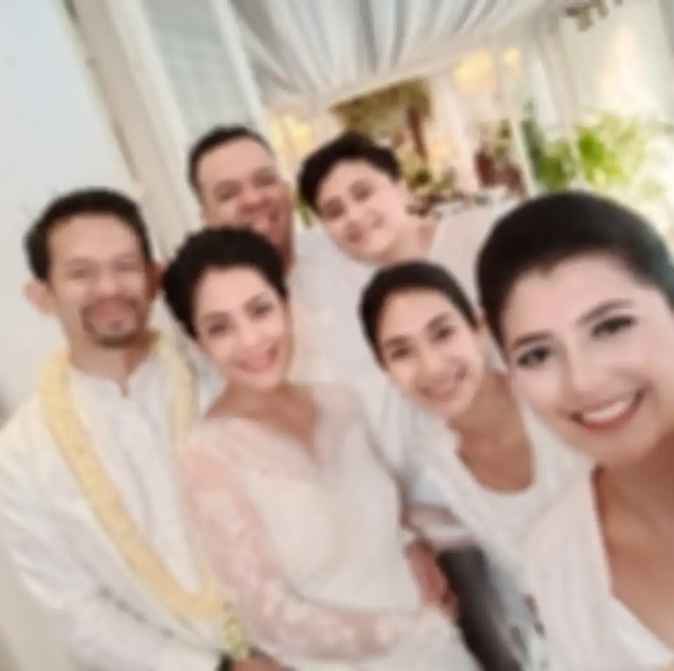 Pernikahan Lulu Tobing dan Bani M Mulia.