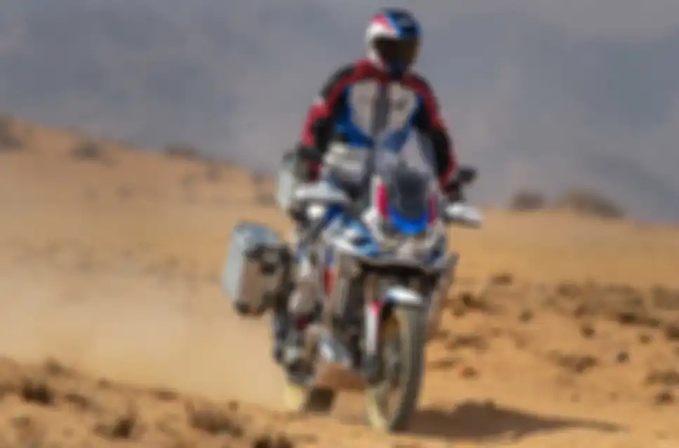 Honda Africa Twin Sports 2020 punya suspensi elektronik