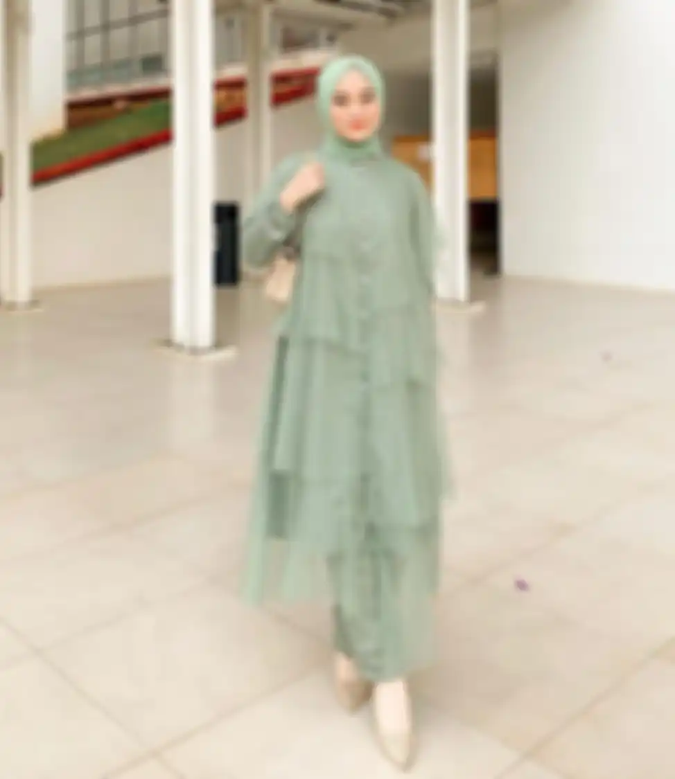 Inspirasi OOTD kondangan hijab warna sage green