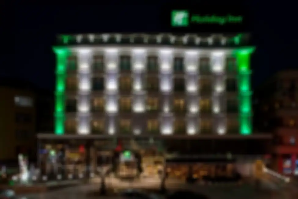 Ilustrasi Holiday Inn