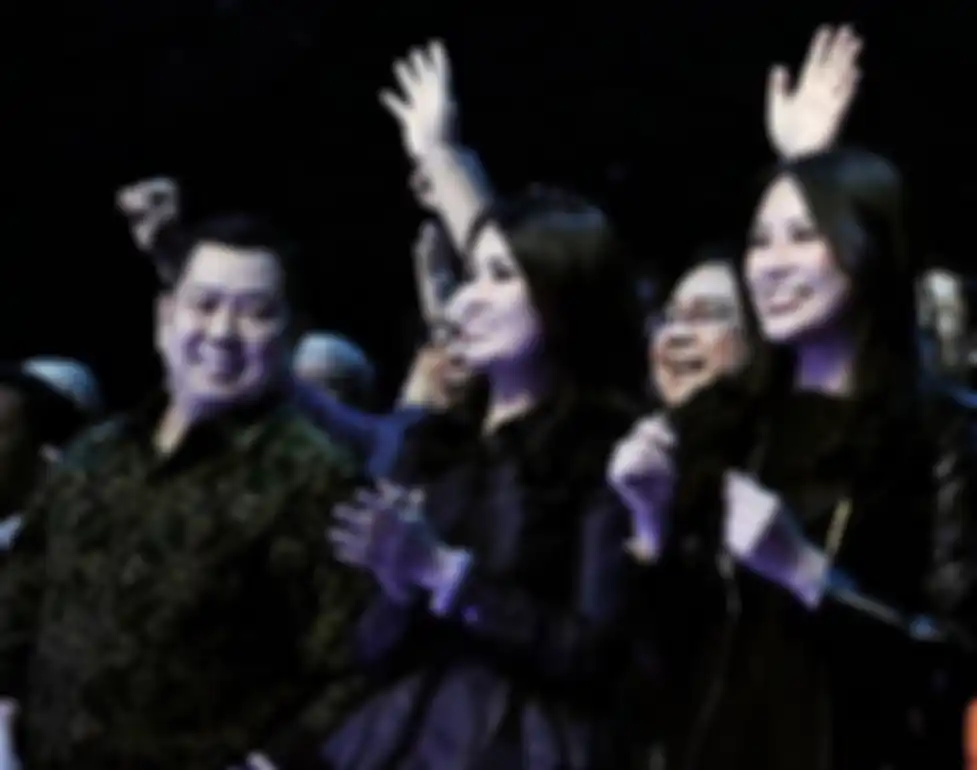 Hary tanoesoedibjo, Liliana Tanoesoedibjo, dan Angela Tanoesoedibjo
