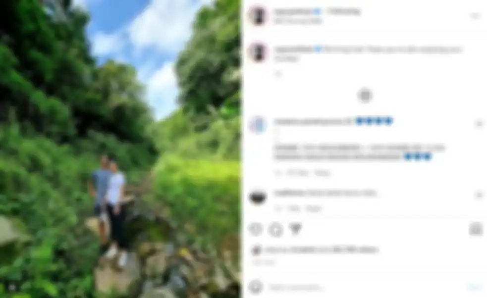 Perlakuan hangat suami Najwa Shihab kepada istrinya saat hiking bersama