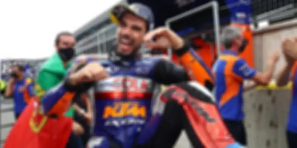 Kok bisa? Juara MotoGP Styria 2020 Miguel Oliveira nikahi adiknya sendiri, ayahnya gimana?