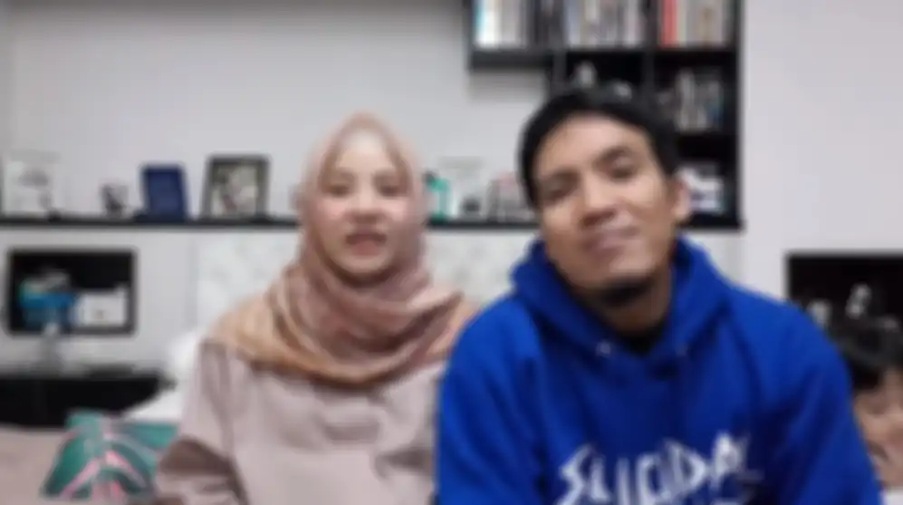 Desta Mahendra dan Natasha Rizki 