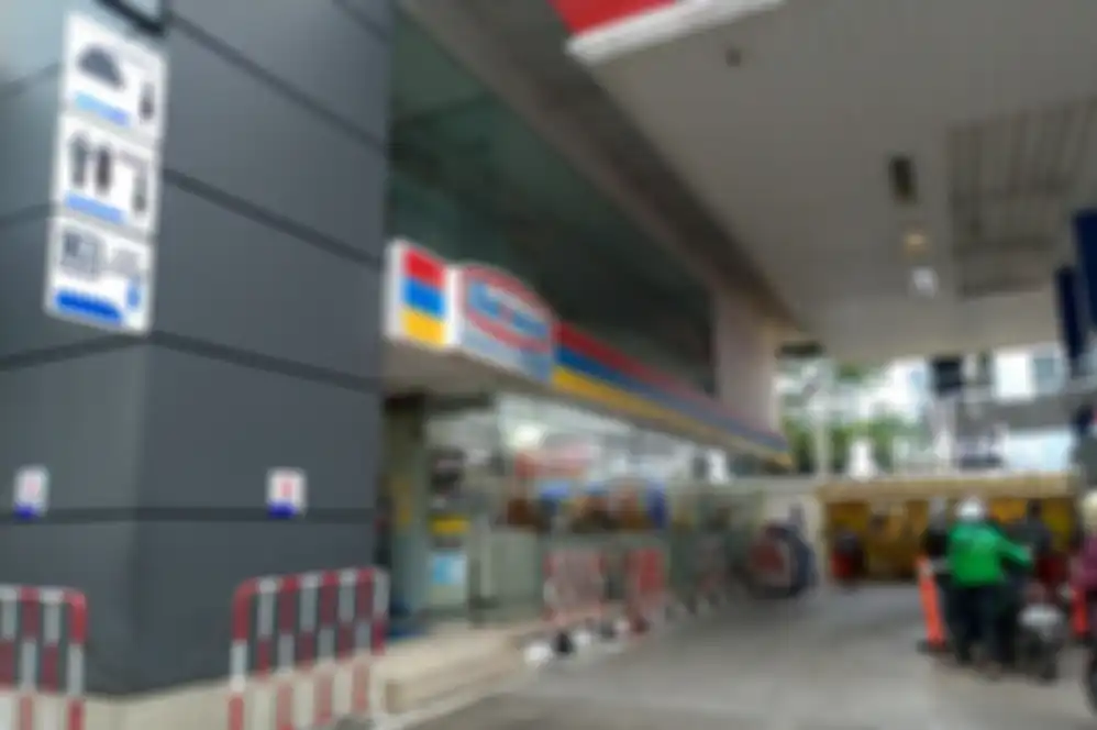 Suasana SPBU Pertamina Pasti Prima, ada Musholla, ATM, Minimart, dan lainnya!