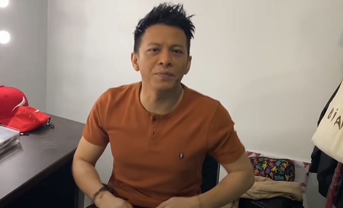 Ariel Noah: Sebuah Deklarasi Gairah Roda Dua di Tengah Gemerlap Koleksi Mobil Mewah