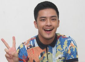 Katta jinsiy olatni qanday yashirish haqida jinsiy aloqa fotosuratlari