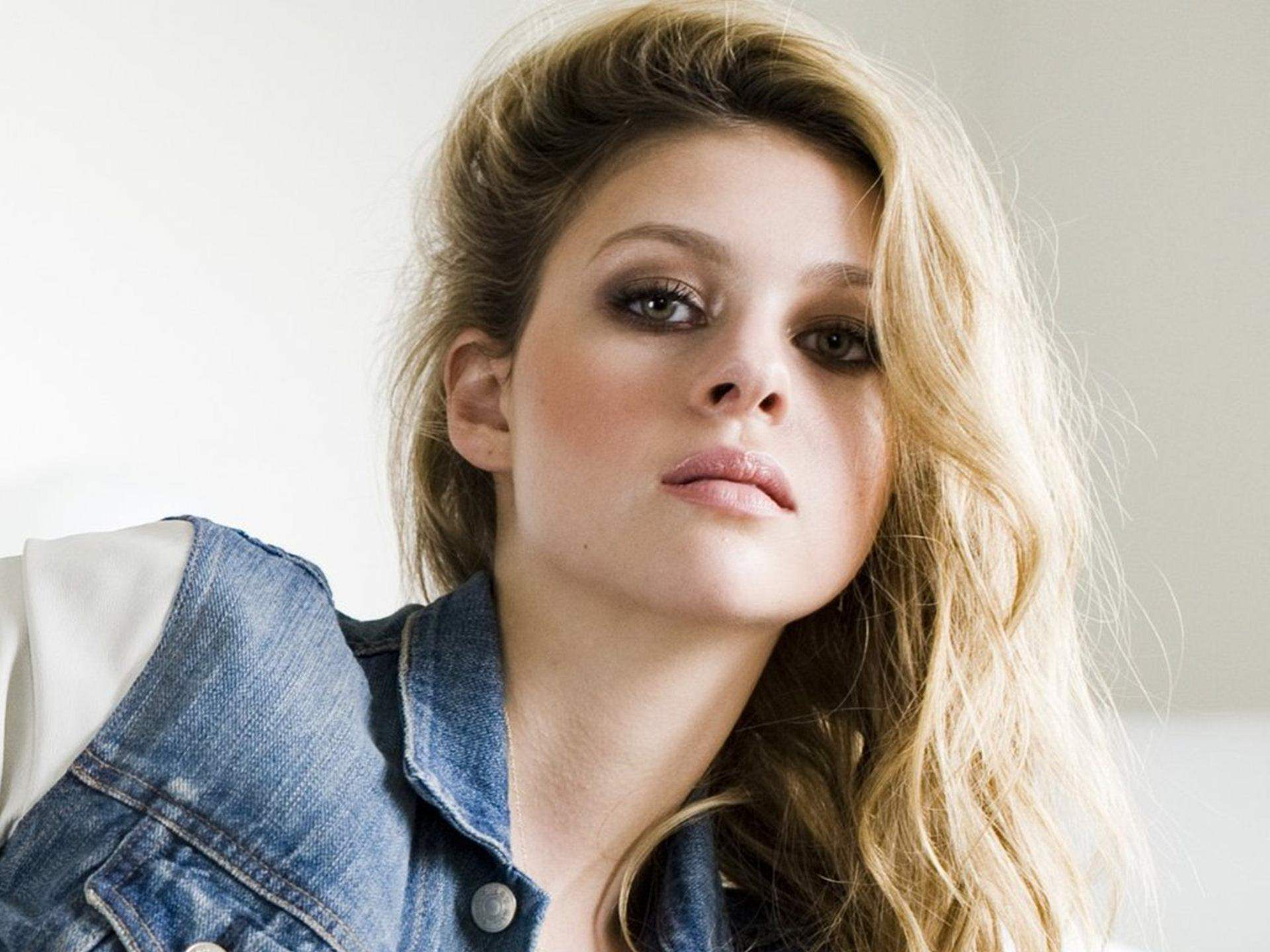 Nicola Peltz Sparks New Beckham Family Friction Over ‘Dream Sister’ Post