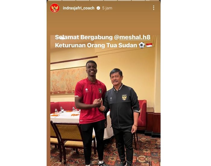Unggahan Indra Sjafri yang memperkenalkan pemain keturunan Sudan, Meshal, yang gabung TC timnas U-20 Indonesia.