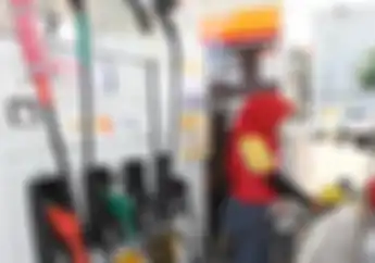 Harga Bensin Shell dan Total Turun Banyak, Pertamina Kapan Nih?