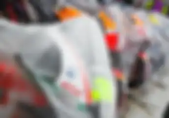 Ini Loh Spesifikasi Helm Pembalap MotoGP Saat Cuaca Hujan
