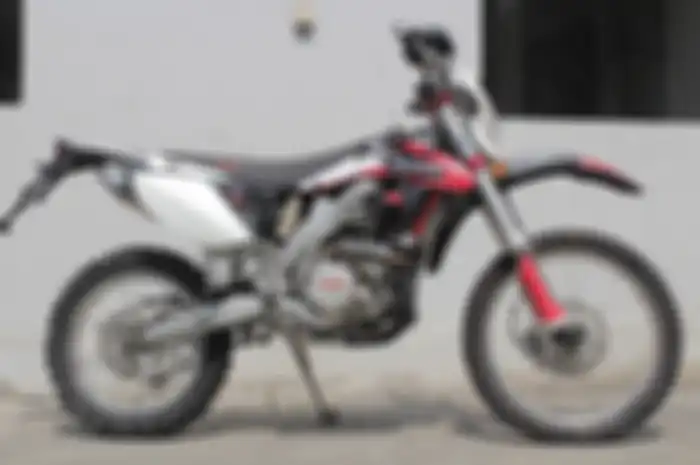  Viar Cross 250, Harga Cukup Terjangkau!
