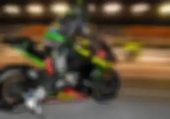 Viral.. Kayak Balap Liar Aja, Hafizh Syahrin Pamer Aksi Superman di Tes MotoGP