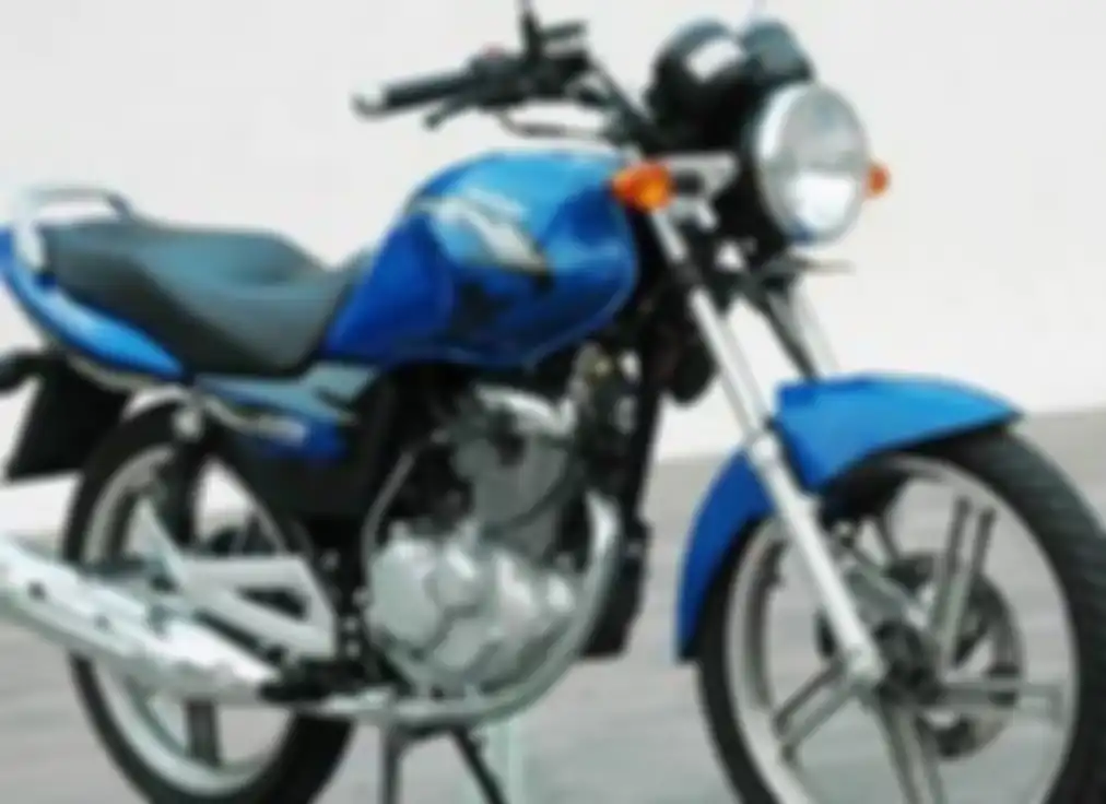Ilustrasi Suzuki Thunder 125
