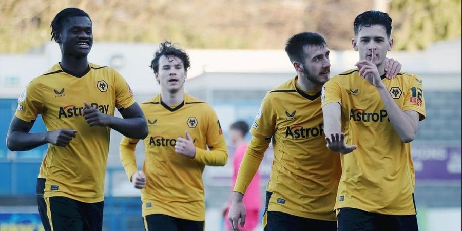 Diproyeksikan Punya Masa Depan Cerah di Premier League, Wolves U-21 Buru-buru Perpanjang Kontrak Justin Hubner