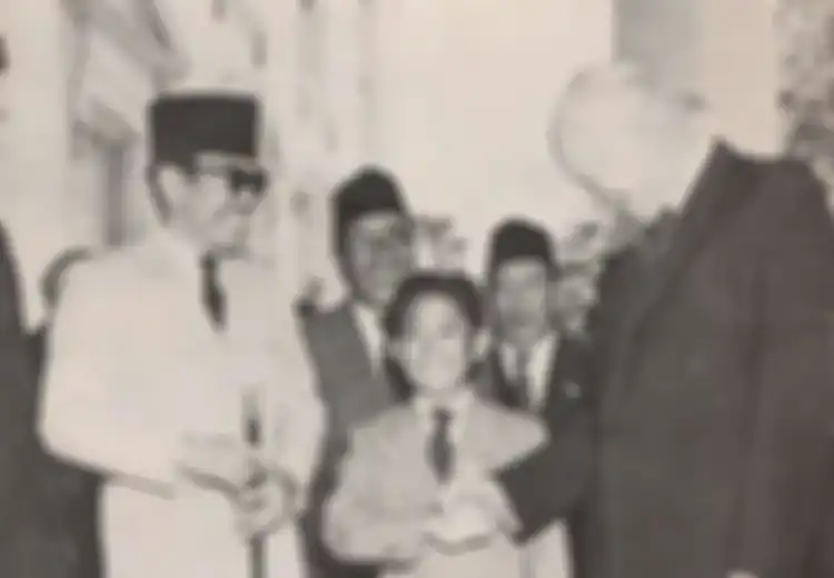 Mengapa Berita Proklamasi Tidak Diterima Bersamaan di Indonesia?