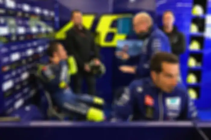 Valentino Rossi di paddock Movistar  Yamaha