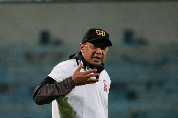 Pelatih Madura United, Rahmad Darmawan, pernah melewatkan kesempatan mendapat emas SEA Games karena ikut pendidikan militer.