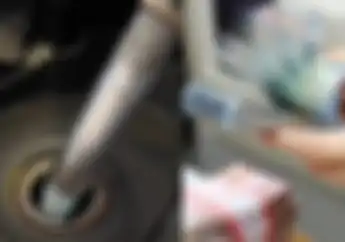 Bantuan Rp 300 Ribu Cair Tiap Bulan, Uang Bensin Langsung Aman Nih