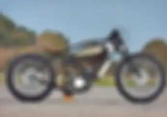Sangar! Motor Bergaya Boardtracker Ini Mesinnya Pakai Kepunyaan Trial