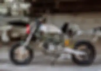 Ini Jadinya Kalau Ducati Monster 600 Dimodif dengan Part Pesawat Tempur