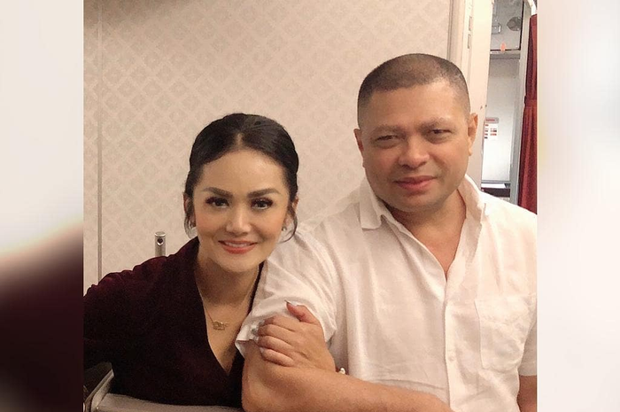 Krisdayanti dan Raul Lemos
