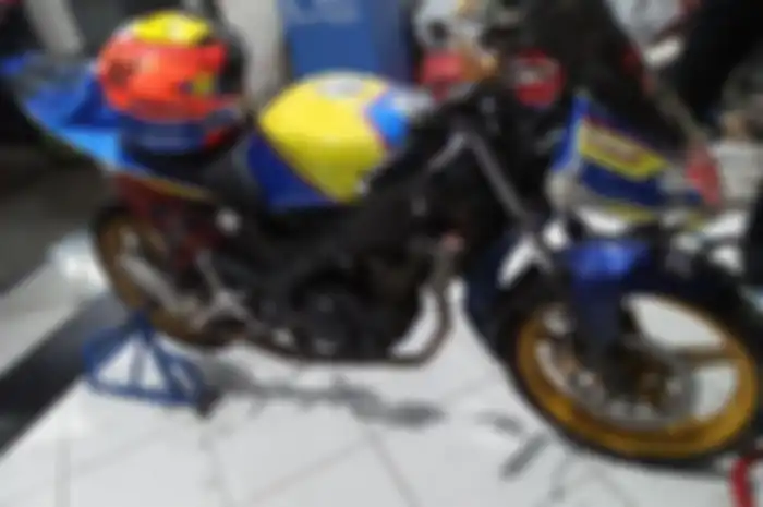 Motor Yamaha R15 dirusak
