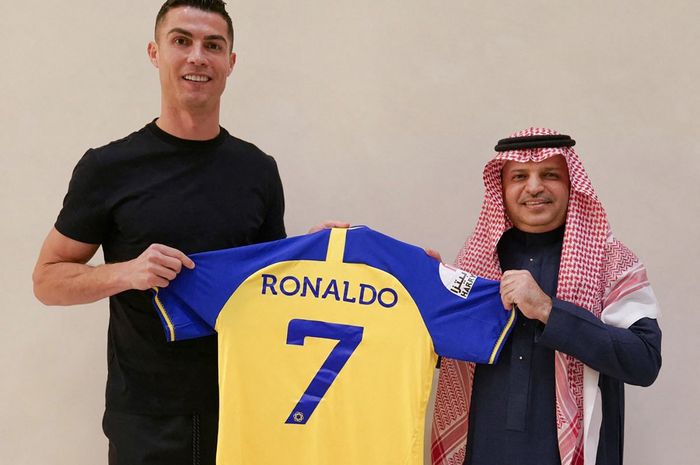 Cristiano Ronaldo resmi bergabung dengan klub Arab Saudi, Al Nassr.