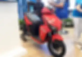 Canggih Punya, Servis Mesin Motor Listrik Gesits Cuma Tinggal Colok