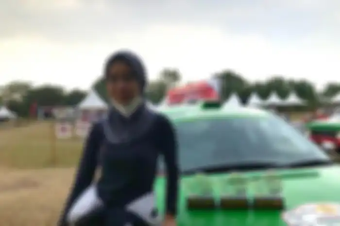 Potret Qanita, Mahasiswa asal UNS yang punya beragam prestasi di dunia balap rally