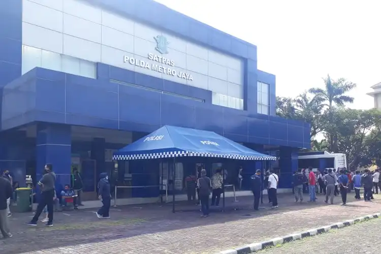 Pemohon Perpanjangan SIM Membludak, Dispensasi Perpanjangan SIM Ditambah Lagi Sampai Tanggal Segini