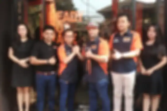 Dealer Resmi di Indonesia