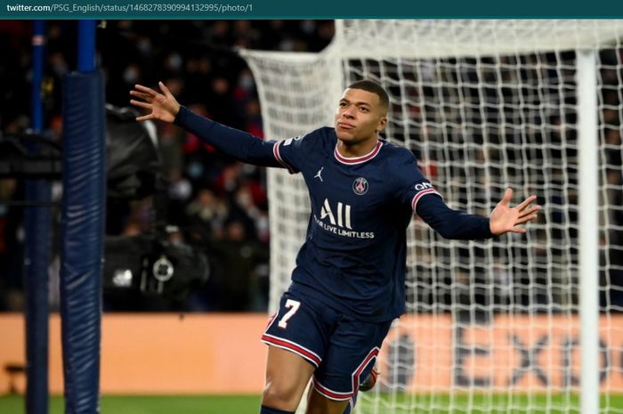 Bintang Paris Saint-Germain, Kylian Mbappe, kembali menegaskan tak mau pindah ke Tottenham Hotspur setelah sebelumnya menolak bujukan Spider-Man. 