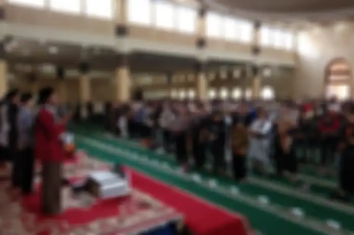 Peringati Maulid Nabi, ribuan bikers meramaikan Masjid Raya Bandung