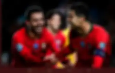  Sang Mega Bintang Sepak Bola Kena Corona, Kekasih Cristiano Ronaldo Malah Lakukan Ini, Fotonya Jadi Sorotan