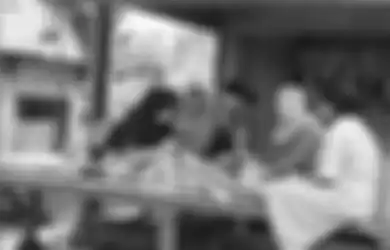 3 Weton Hobi Bergosip, Ada yang Tergoda Membicarakan Orang Lain Demi Dapat Pengakuan