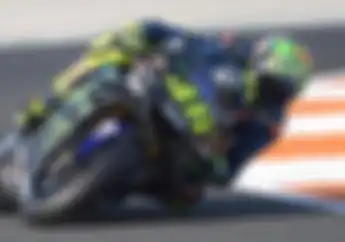 Selama Tes Pra-musim, Valentino Rossi Dan Maverick Vinales Pakai Kombinasi Settingan Pada Motornya, Apaan Tuh?