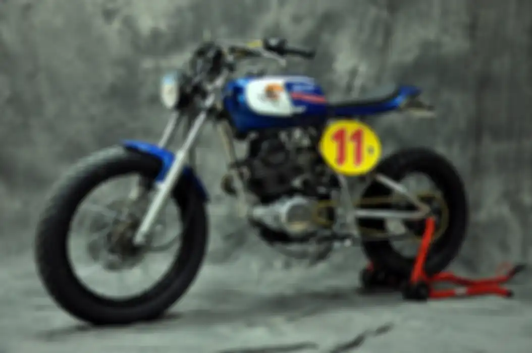 Yamaha SR250 “Speedy” flat tracker besutan XTR Pepo