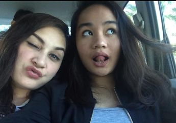 Kenang Momen Bersejarah Saat Pertama Kali Jadi Orang Tua, Mona Ratuliu Tulis Pesan Menyentuh untuk sang Buah Hati yang Berulang Tahun hingga Ungkit Tentang Proses Belajar Seorang Ibu: Bersinarnya Dia, Bersinar Juga Ibunya