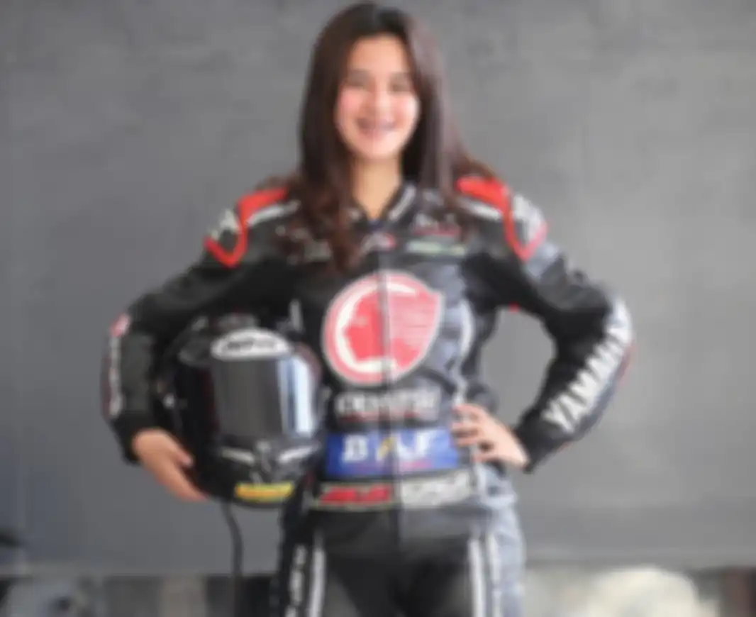 Sabrina Sameh, kakak Susan Sameh yang ternyata seorang pembalap.