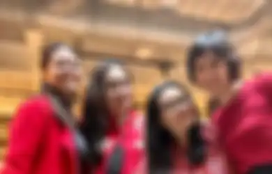Rayakan Natal, Puput Nastiti Pamer Foto Tanpa Ahok, Komut Pertamina Dicecar Pertanyaan Masalah Internal 