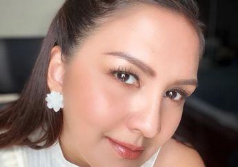 Dikenal Kalem dan Tak Banyak Bicara, Artis cantik ini Tetiba Unggah Foto Pamer Berendam di Bathub, Sematkan Pesan Soal Kehidupan: Hidup Adalah Pilihan dan Pilihan itu Tergantung Kita