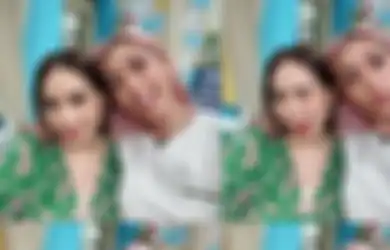 Akui Kesalahan Dirinya Jadi Pemicu Perang Dingin dengan Nagita Slavina, Artis Cantik Ini Mendadak Sewot Saat Lihat Namanya di Ponsel Istri Raffi Ahmad: 'Ih, Jahat Banget!'