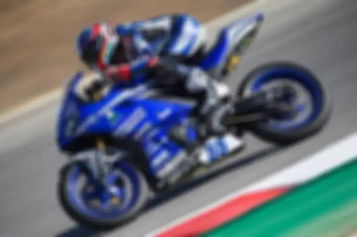 Galang Hendra Pratama tampil progresif di WSSP300 Portugal 2019, mungkin hasilnya lebih baik bila tidak start di posisi 12