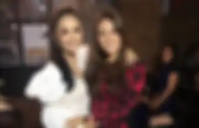 Jadi Bulan-bulanan Netizen, Unggahan Krisdayanti Dianggap Sindir Aurel Hermansyah, Kok Bisa?