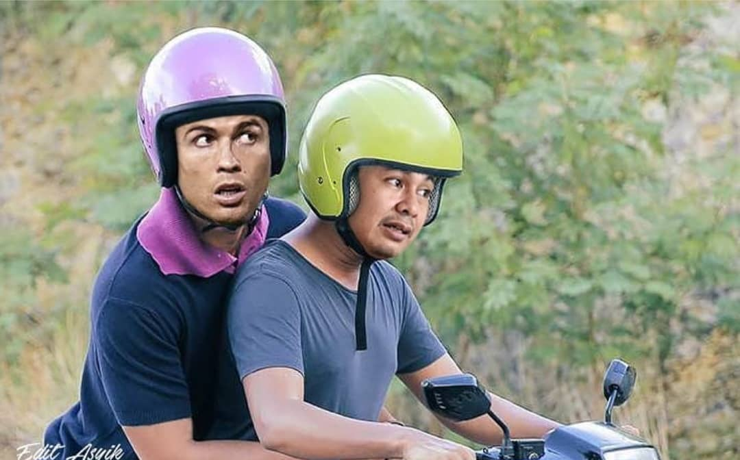 Foto-foto editan kocak Raditya Dika